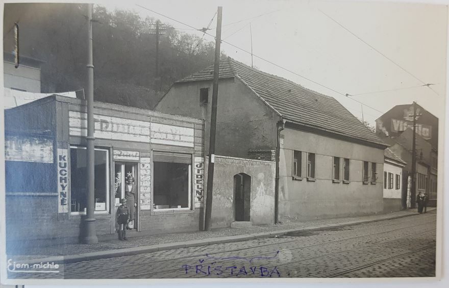 Dům čp. 141 v tehdejší ul. Táborská (dnes U plynárny), ve kterém v době vraždy bydlel Josef Pěkný, zdroj: se svolením Radka Galaše 015