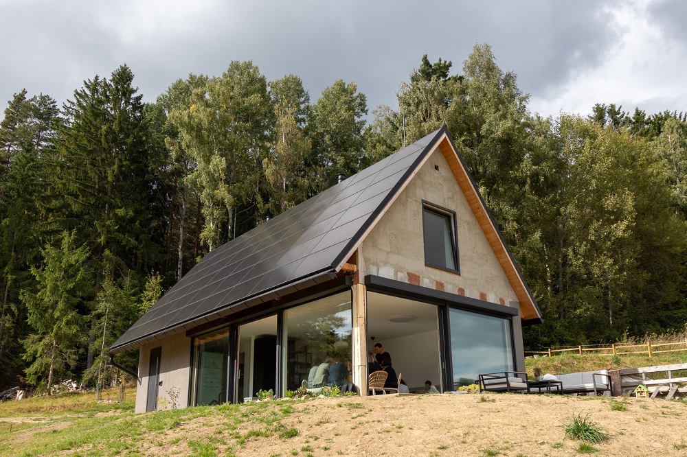 Český soběstačný dům, Zdroj: csdum.cz a 1