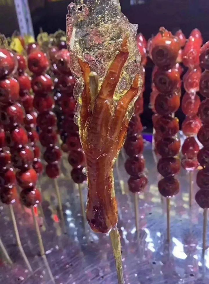 Chicken paw bingtanghulu. 10 chicken paw bingtanghulu
