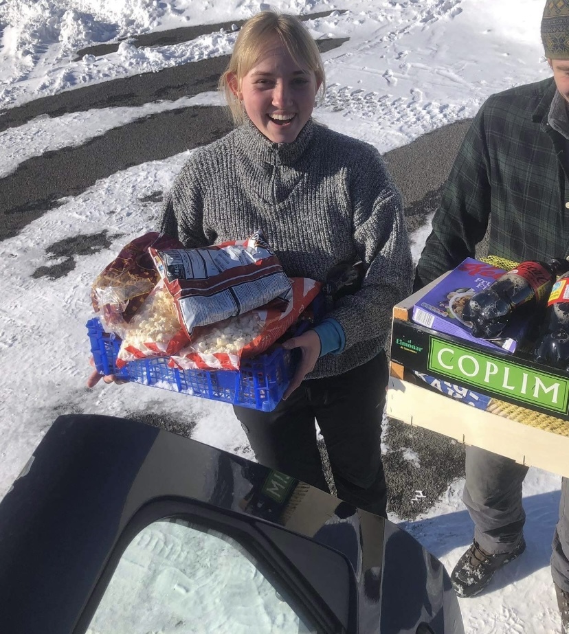 Nikdy jsem neměla vážnější problém, ale dumpsterujeme v Norsku. V ČR by asi ochranka nešla pro výhrůžky daleko. amalie2