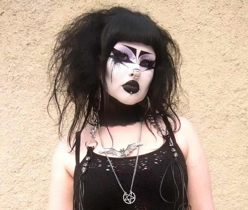 V makeupu se odráží aktuální emoce. gotika2