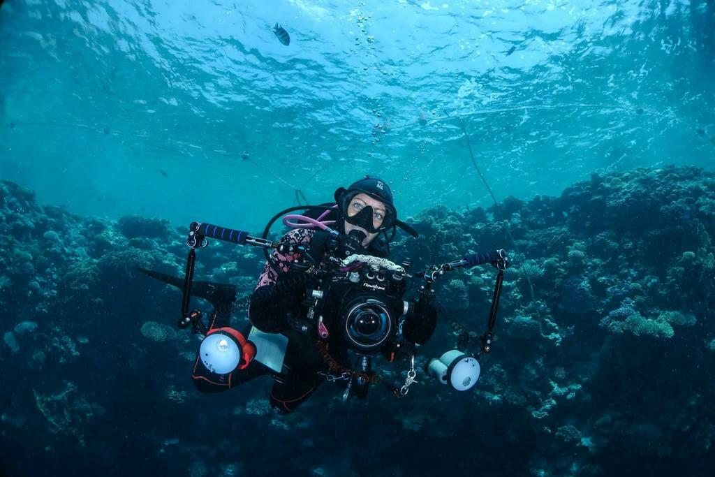 Kristina při ponoru v Blue Hole. (zdroj: se svolením Kristiny Vackové) kristina bluehole