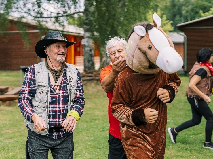 Na tábor jezdí mnozí účastníci pravidelně. (foto: Bezva parta) m seniori4