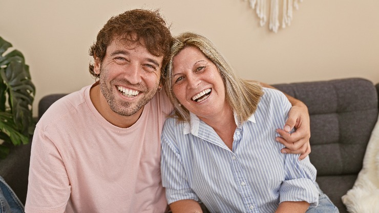 Čeho je moc, toho je příliš. I co se lásky k rodičům týká. m shutterstock 2418014469