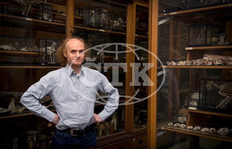 Prof. RNDr. Jaroslav Flegr, PhD. profimedia 0670585310