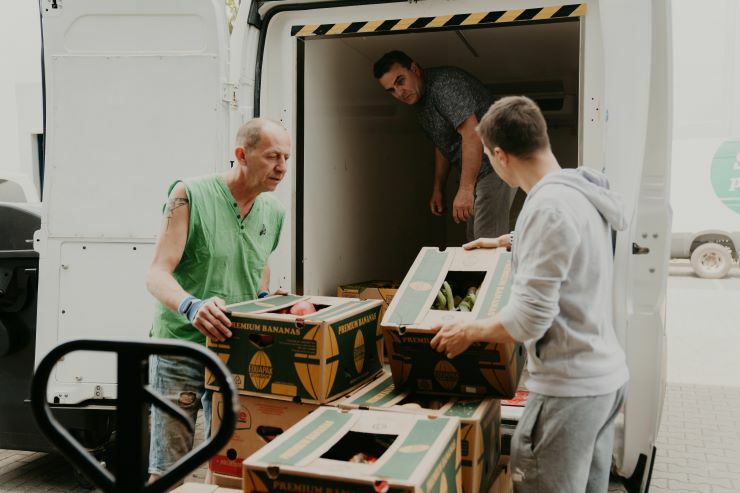 za uspechem tesca v boji proti plytvani potravinami stoji zamestnanci zdroj tesco