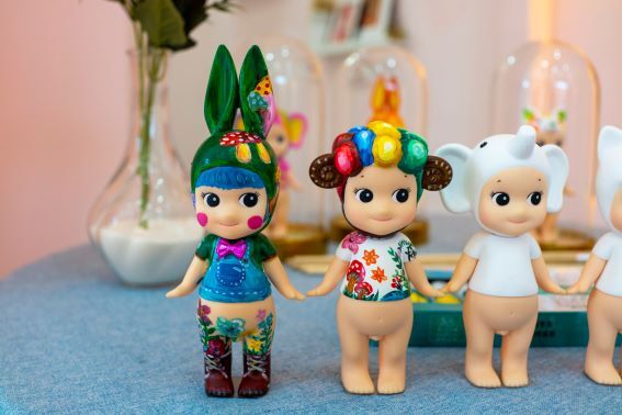 Panenky Sonny Angels. (foto: Shutterstock) shutterstock 1403598395