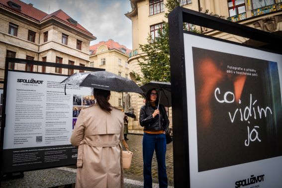 Výstava před pražským magistrátem. (foto: Spoluživot) spoluzivot online 13