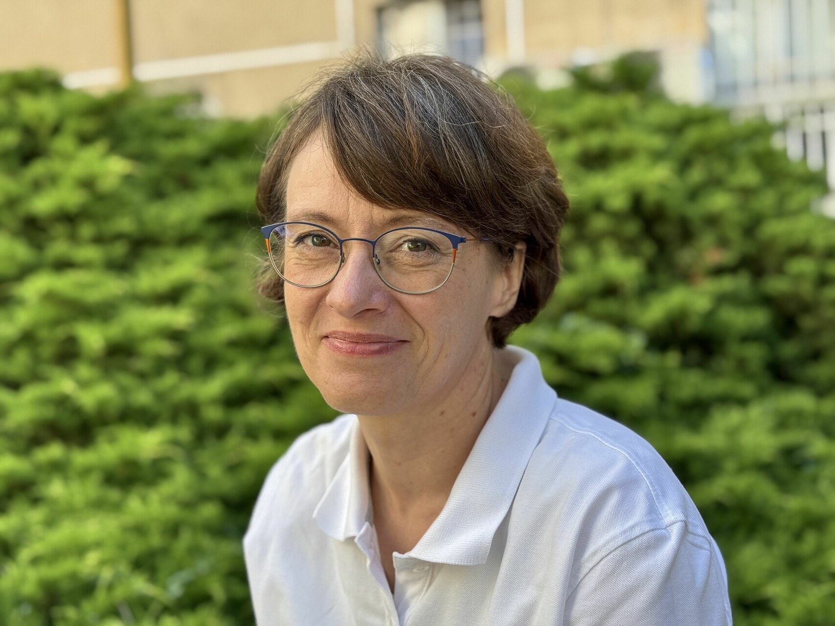 Marie Kuříková: "Odběr nebolí. Devadesát pět procent našich dárců dnes daruje pomocí separátoru, je to, jako když darujete krev. Jen nemáte napíchnutou jednu ruku, ale obě." kurikovamarie