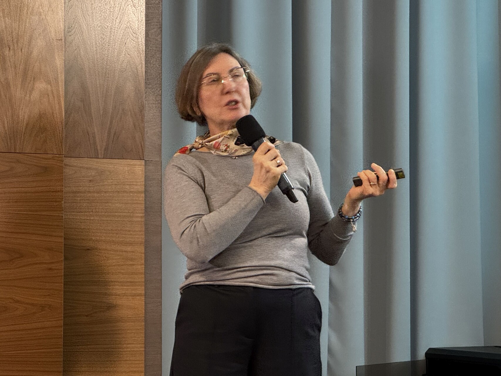 Prof. MUDr. Martina Koziar Vašáková, Ph.D. dr 1 0318