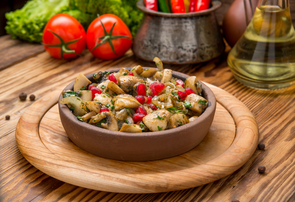 Houby jsou skvělé na jakýkoli způsob. A antioxidantům teplota varu nevadí. shutterstock 556267684
