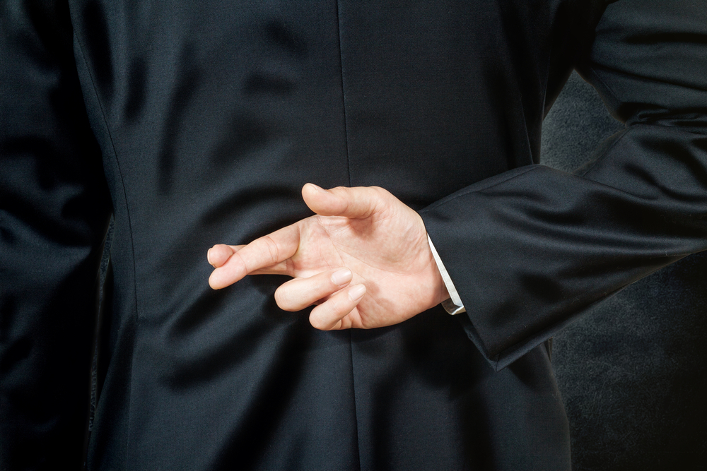 Přetvařujete se, abyste uspěli v materiálním světě? Nepřidá vám to ani na kariéře, ani na zdraví. shutterstock 600462698