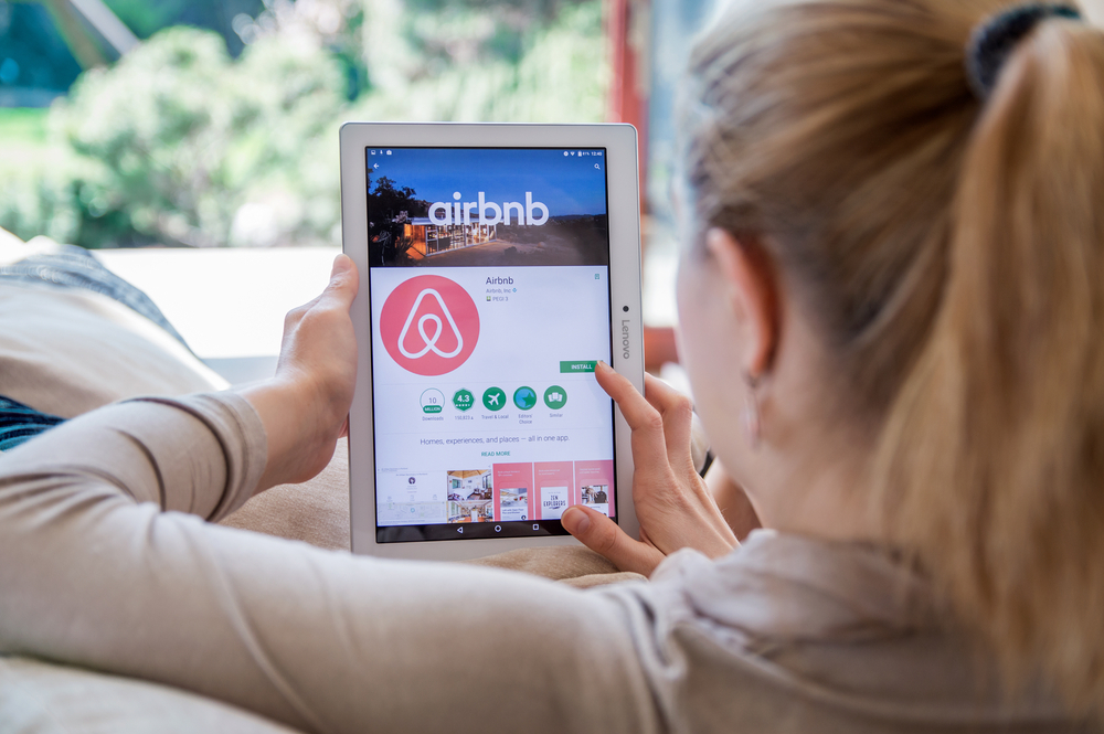 Jednoduchá aplikace, která vystrnadí starousedlíky z center měst. Je to pravda? shutterstock 624572792