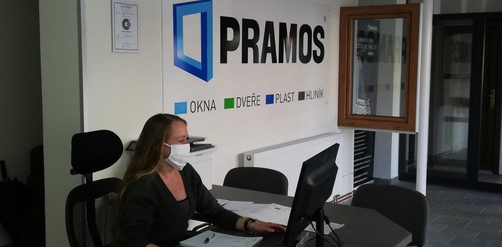 Kontaktujte společnost PRAMOS a zeptejte se, jak udělat nejjednodušší a zároveň nejúčinnější krok ke zlepšení vlastního zdraví kancelar pramos