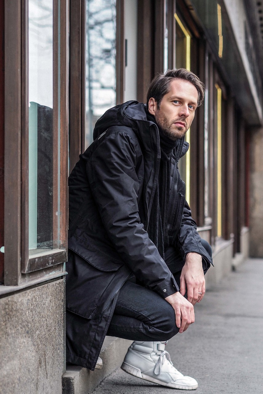 Samozřejmě že v době Netflixu a HBO je čím dál těžší přimět lidi zvednout se z gaučů od televizí, říká Aleš Stuchlý dotextu zm