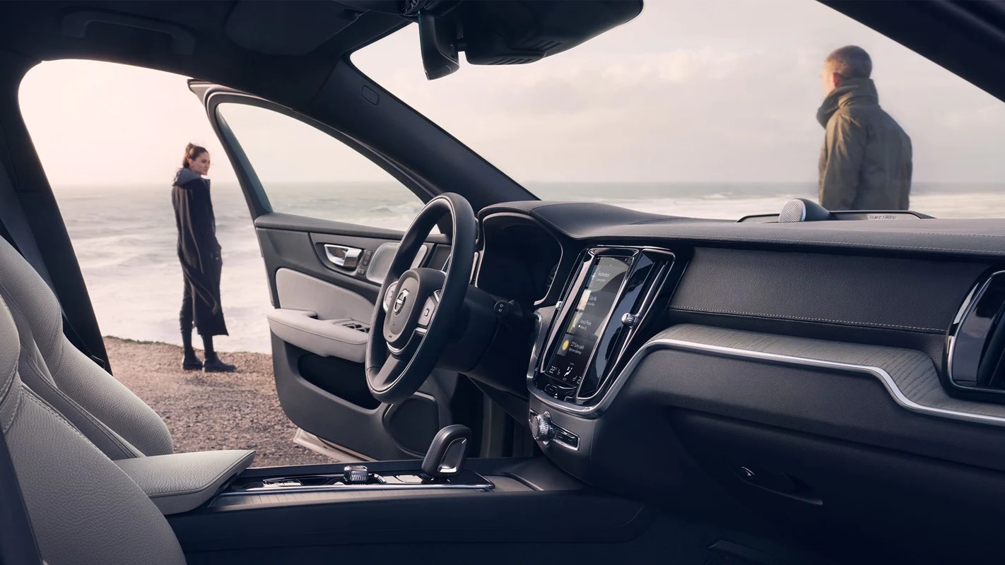 v60 cross country gallery 5 16x9