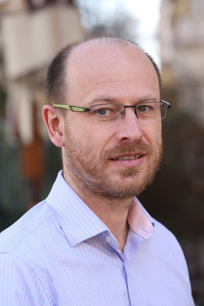 I malá částka dokáže spolu s dalšími malými částkami udělat zázraky, říká Tomáš Vyhnálek vyhnalek