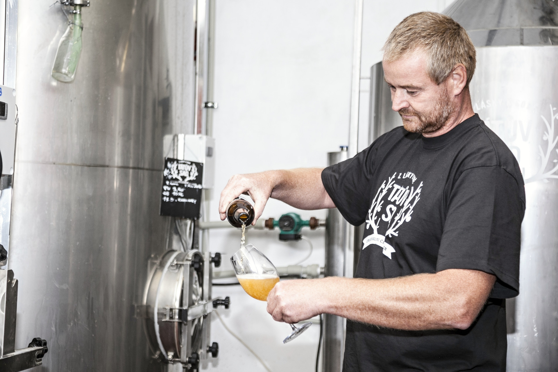 Cider může mít i přes osm procent alkoholu, pokud v něm není chemie, tak hlava druhý den nebolí tatuvsad onas 06