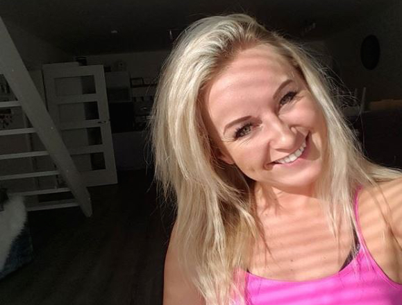 Lucie začala své problémy s uchem řešit, až když už měla závratě. lucie tvrdonova