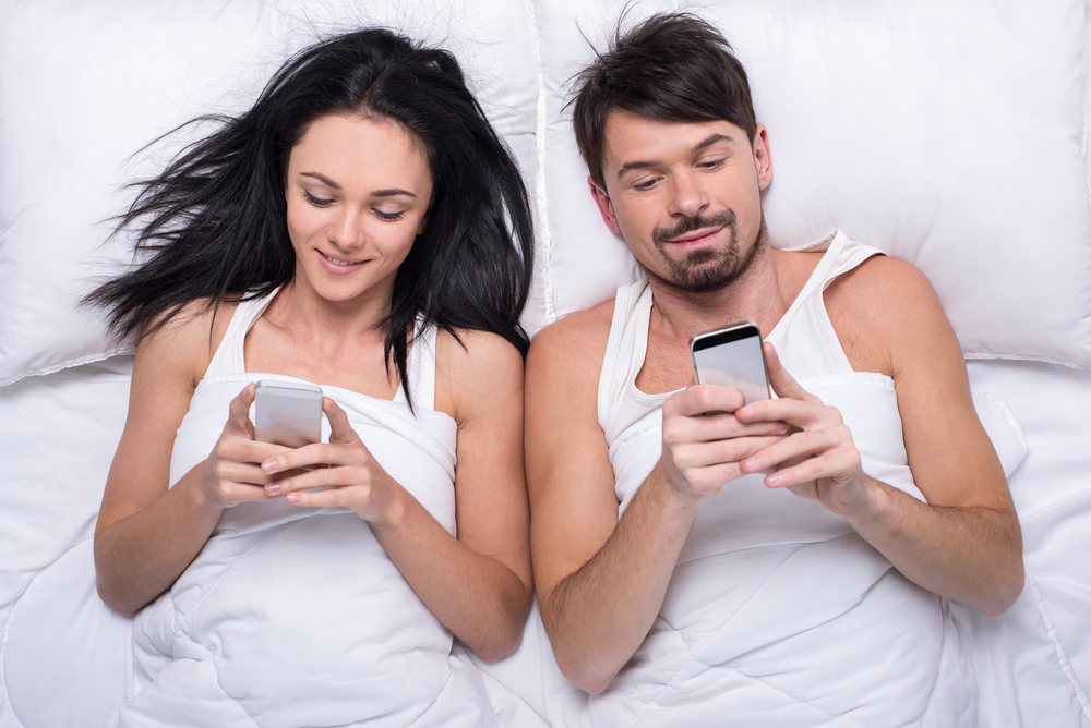 sms shutterstock 237364282