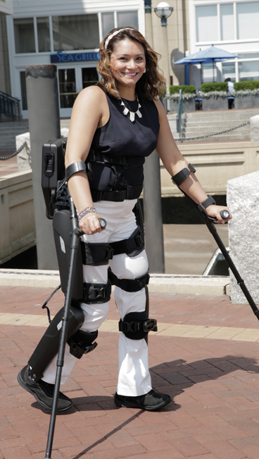 Exoskeleton v chůzi rewalk robotics personal marcela pier