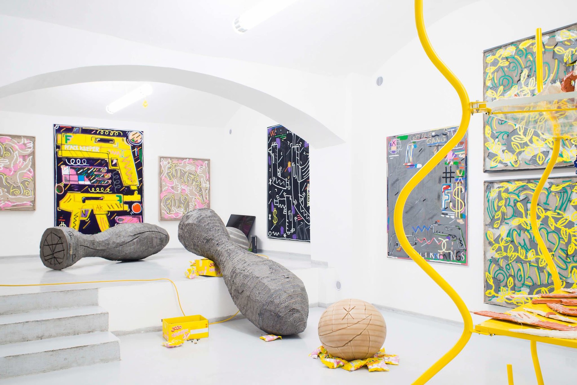 galerie white pearl