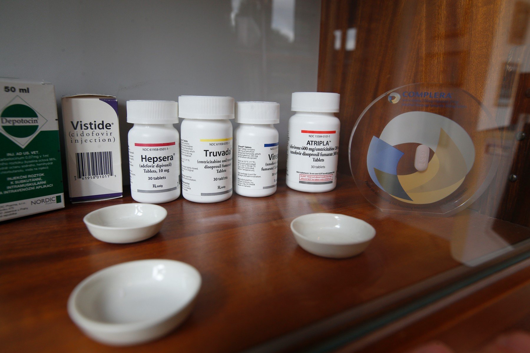 Díky lékům profesora Holého přežívá spousta HIV pozitivních pacientů antivirotika 0342274088