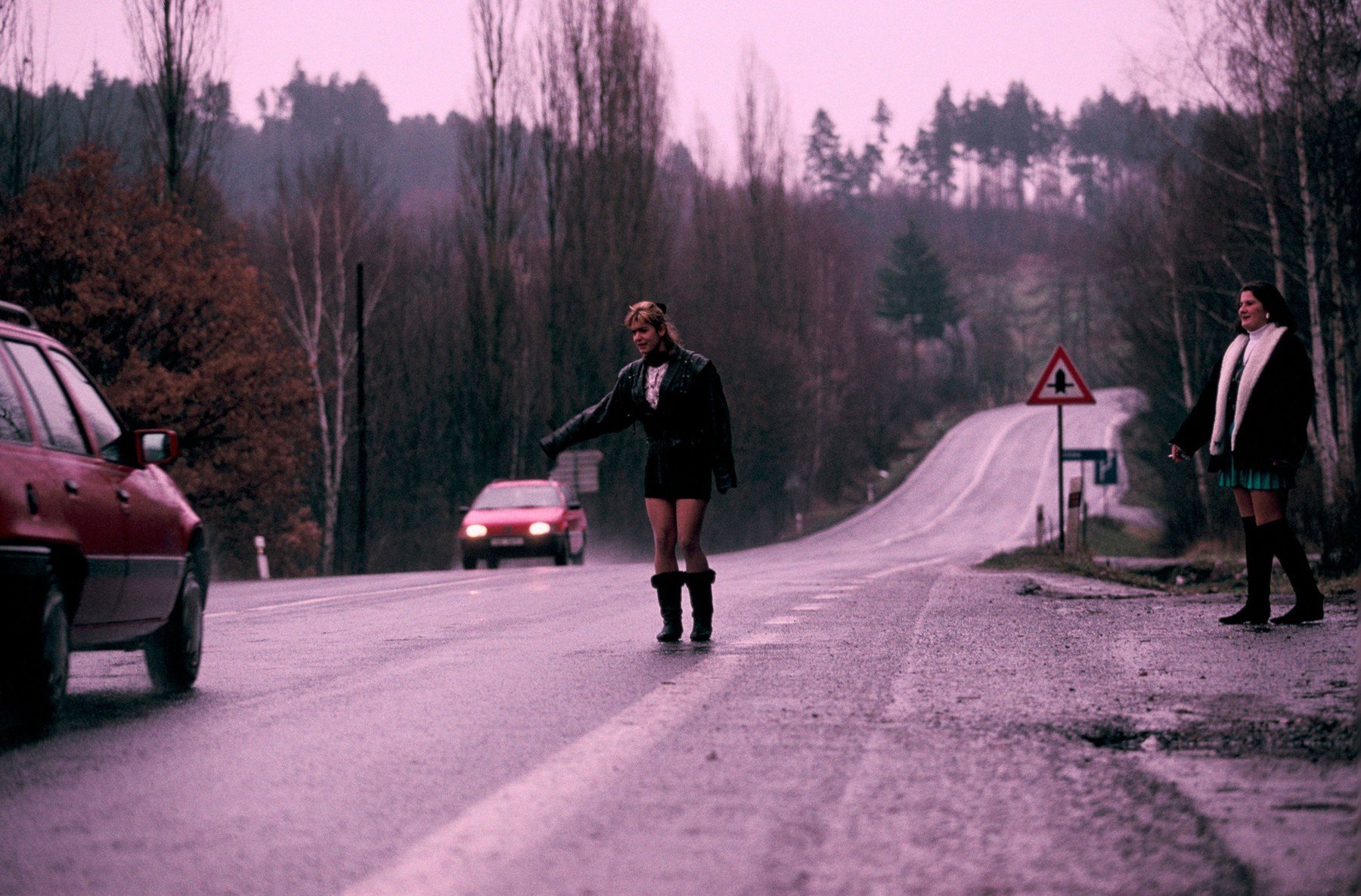 Takhle nějak vypadal ještě docela nedávno přejezd turistů do Čech ze západu. Pokud nepřicestovali letecky prostituce 0136069654