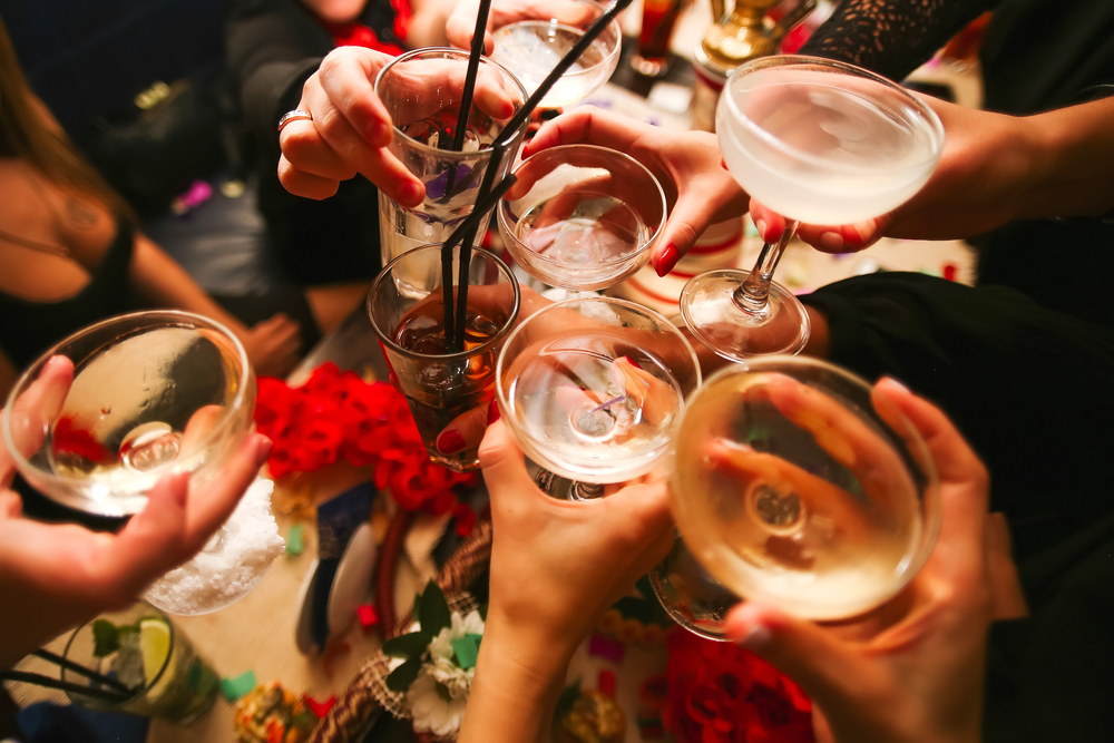Občas zajít na party nevadí. Horší je, když se z toho stane pravidlo. A ještě horší je, když je to pravidlo každodenní drinky