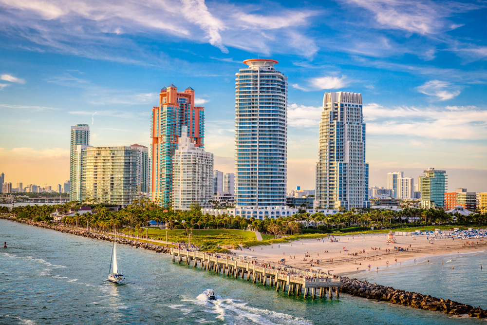 Takhle vypadá město zvenku. Zevnitř je mnohem přívětivější miami 783519631