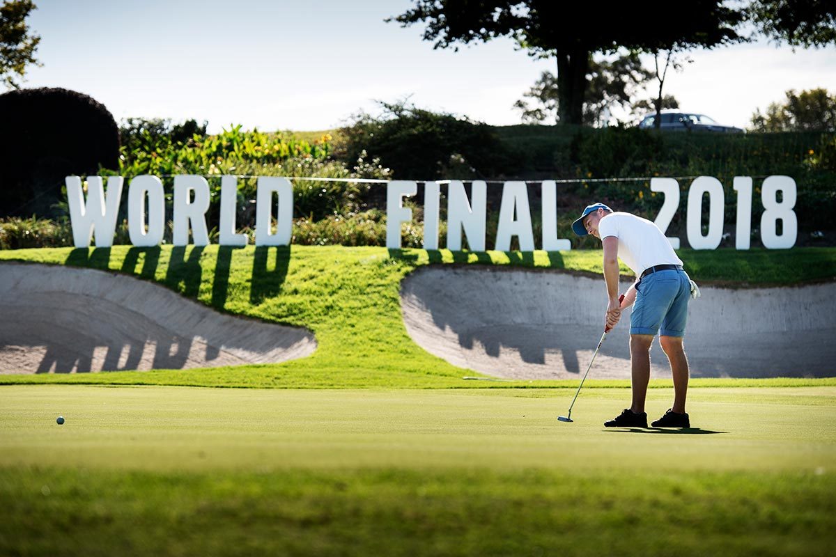Lukáš Broda při jednom ze zdařilých úderů na Volvo World Golf Challenge broda4