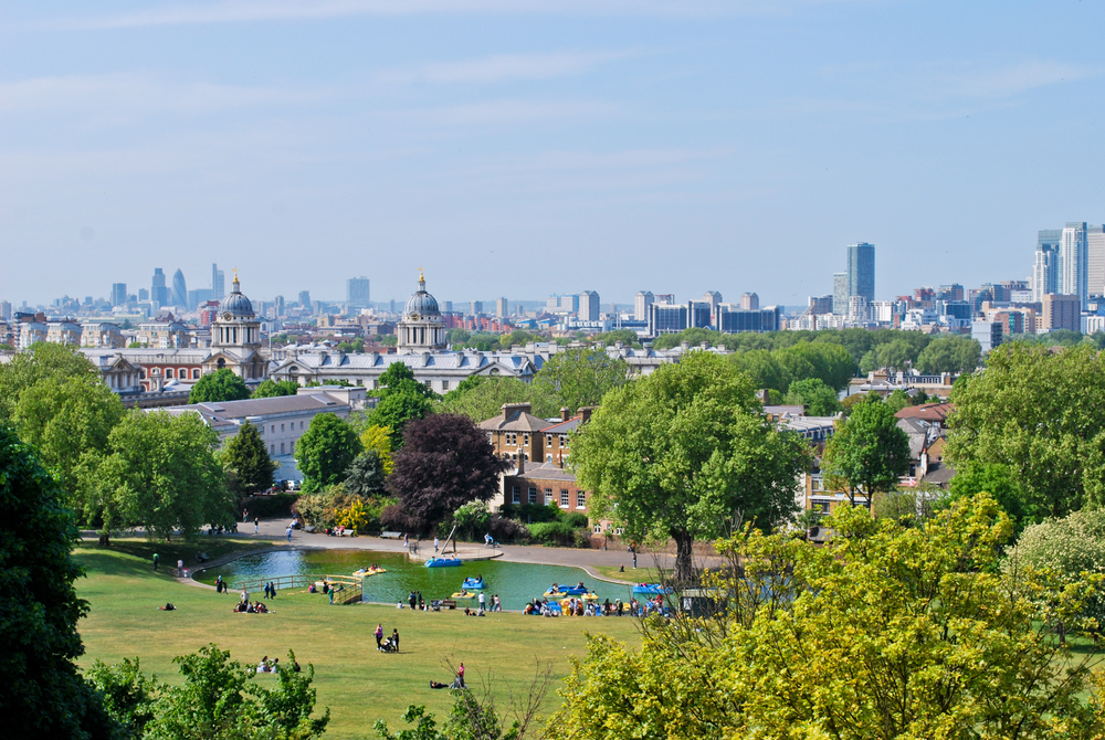 Greenwich park v Londýně. Zelené plochy zabírají téměř polovinu města londyn 83121565