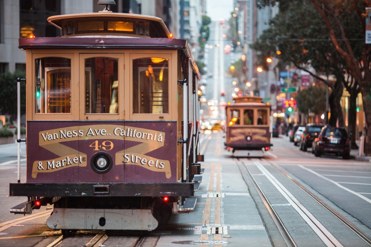 Nejen klasické tramvaje. San Francisco má vyřešenou i dopravu osobní san francisco 0195893648
