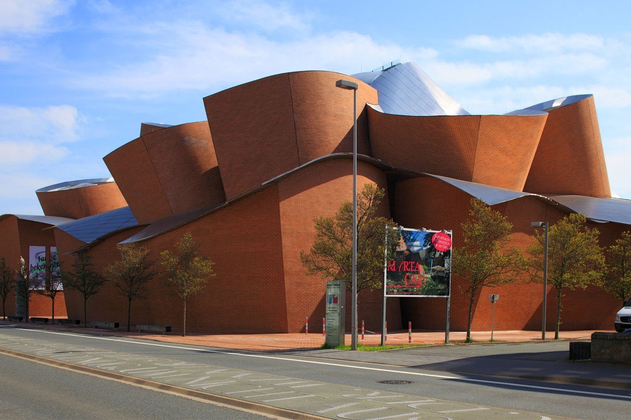 gehry nemecko 0165133203