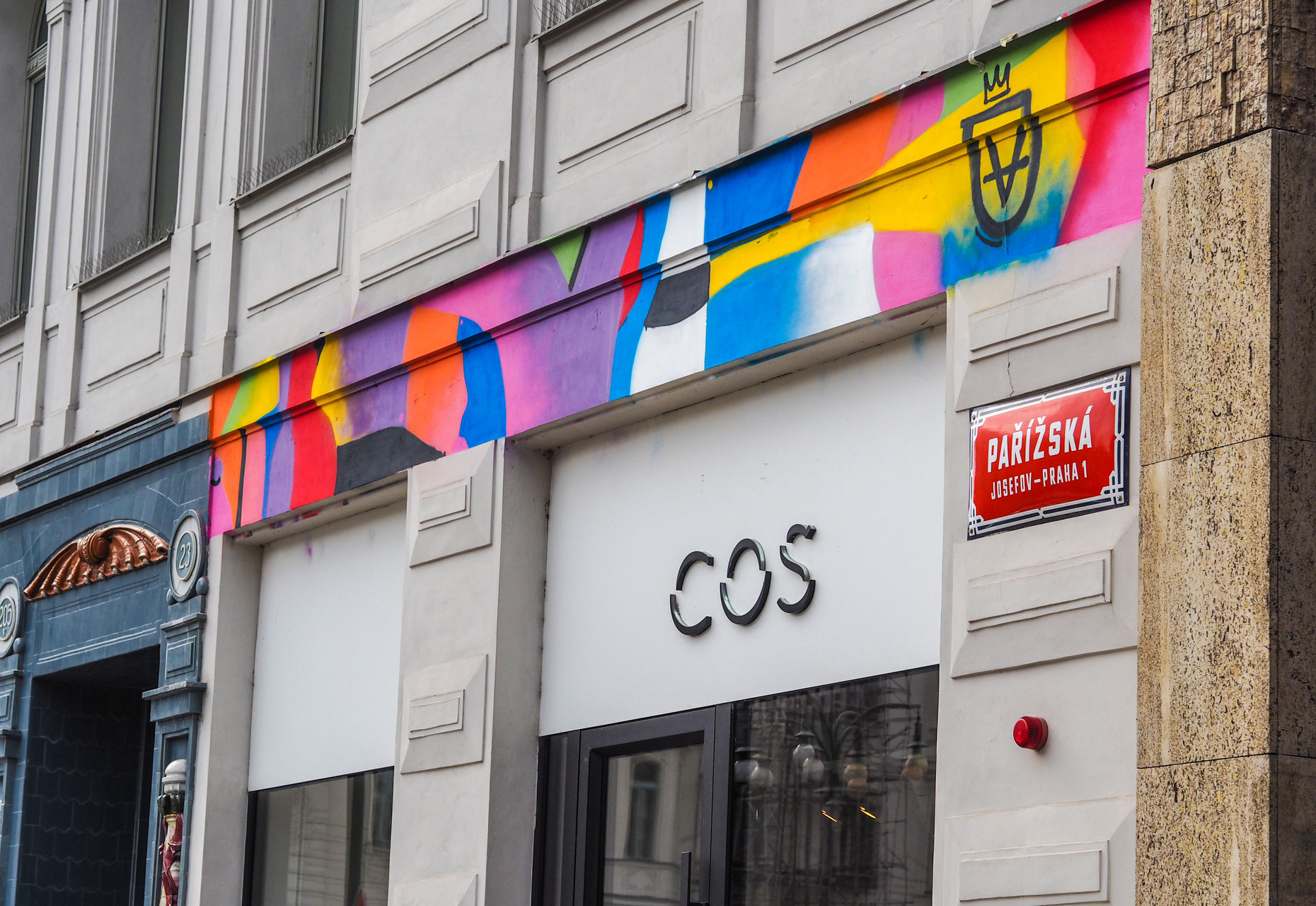 cos parizska