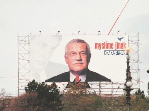 Toto je opravdu, ale opravdu velký billboard... letna plakat