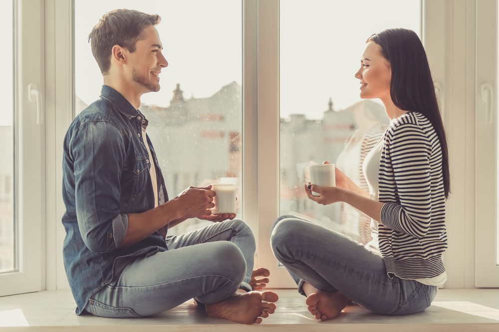 Na vztahu se musí neustále pracovat. Jakmile vás něco trápí, promluvte si o tom při první příležitosti. shutterstock 598997147