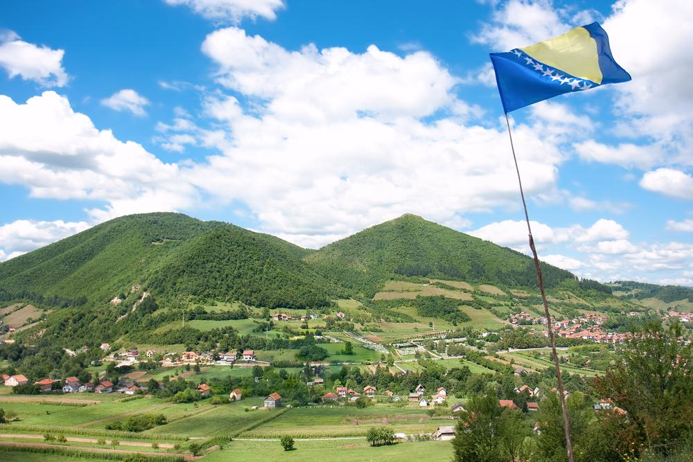 Pyramidy v Bosně jsou největší na světě. Přepisují dějiny a vše co si myslíme že víme o historii. bosna pyramindy shutterstock 50895082
