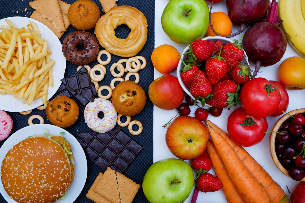 Do jakého jídla byste se raději zakousli vy? fastfood shutterstock 650096614