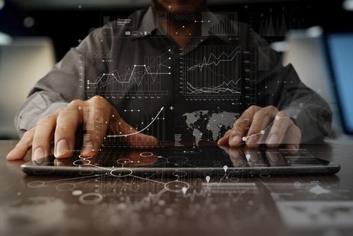 V době, kdy jsou všechny informace dostupné, být ignorantem je volba. sila myslenky shutterstock 336698507