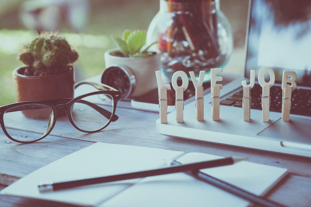 Hledejte to, co vás baví nebo kdy bavilo a najděte si práci, která vás bude naplňovat. syndrom vyhozeni shutterstock 527591884