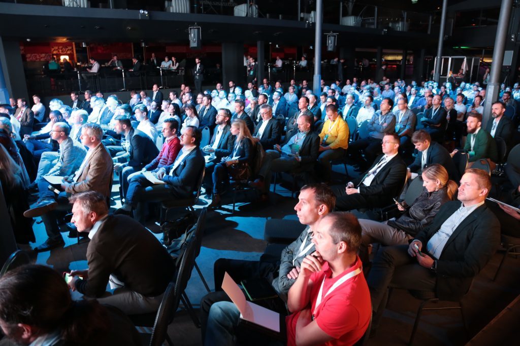 Přednášky na festivalu jsou hodně žádané. Především kvůli zajímavým vystupujícím, které u nás jen tak nepotkáte fp prednaska2