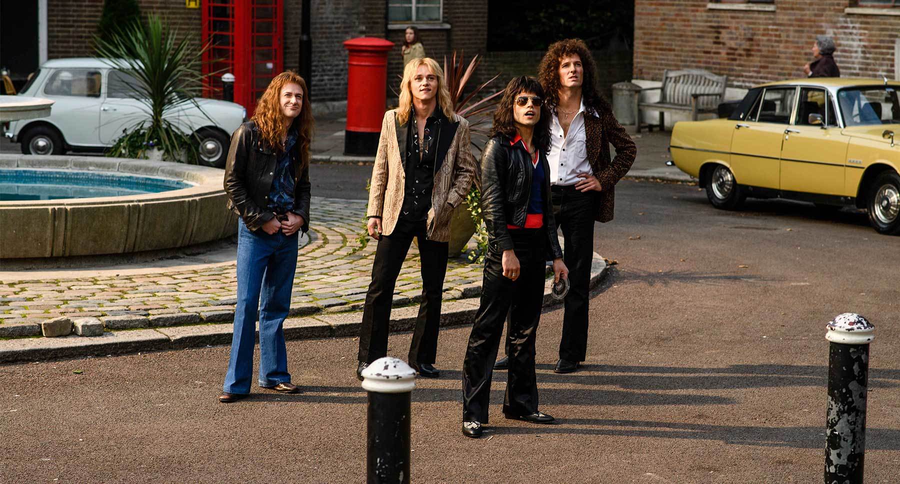 Joseph Mazello (John Deacon), Ben Hardy (Roger Taylor), Rami Malek (Freddie Mercury), Gwilym Lee (Brian May) queen title